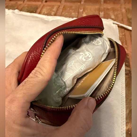 NWT Michael Kors Jet‎ Set Travel Cherry MD NS Chain Crossbody Leather bag. - Picture 7 of 16